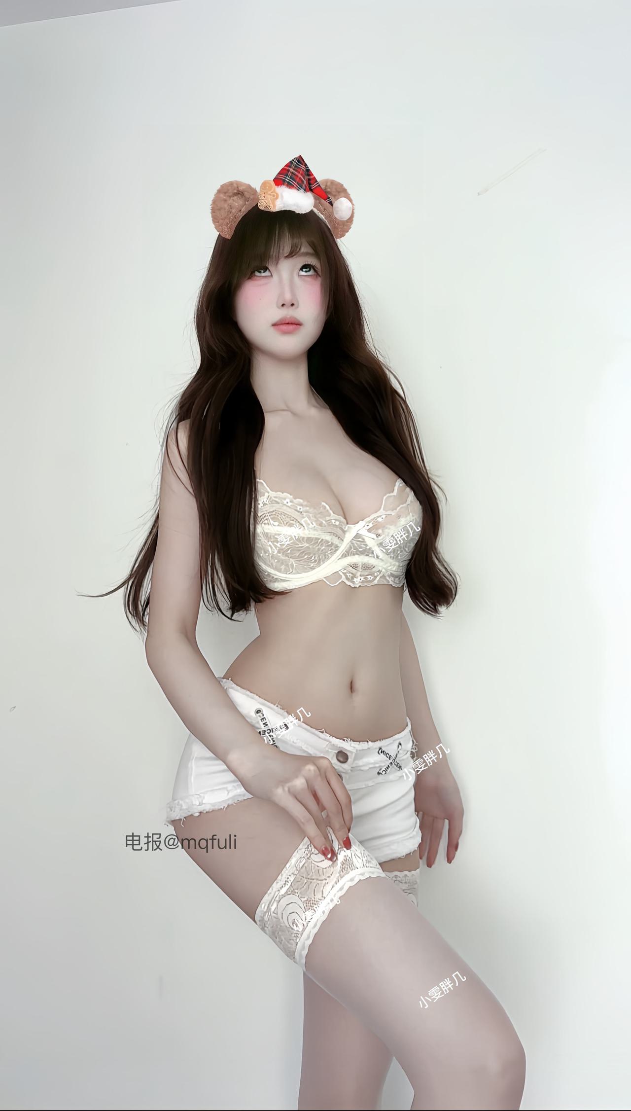 图片[1]-抖音 小雯胖几 铁粉空间 NO.002期 【9P】最新至：2024.12.24-微密空间
