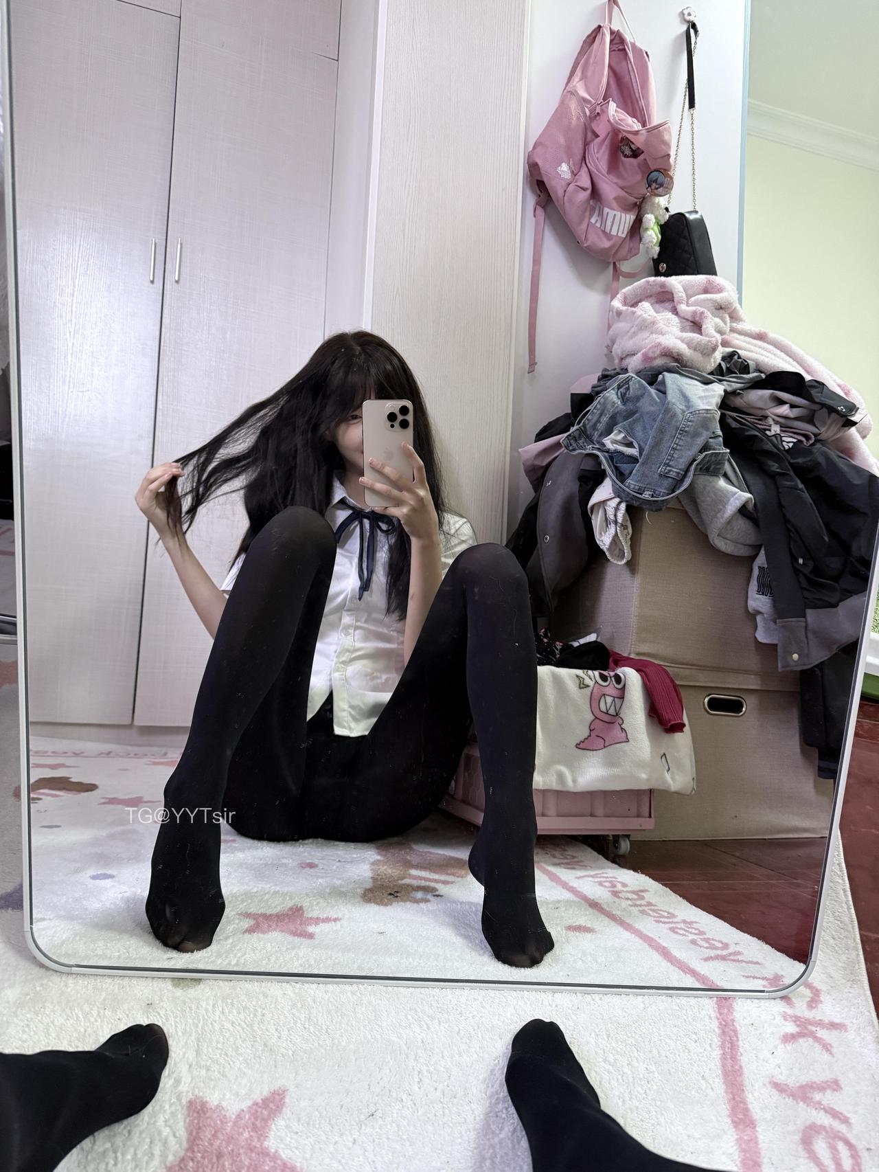 图片[1]-抖音 一只香 铁粉空间 NO.011期 【13P6V】最新至：2025.3.12-微密空间